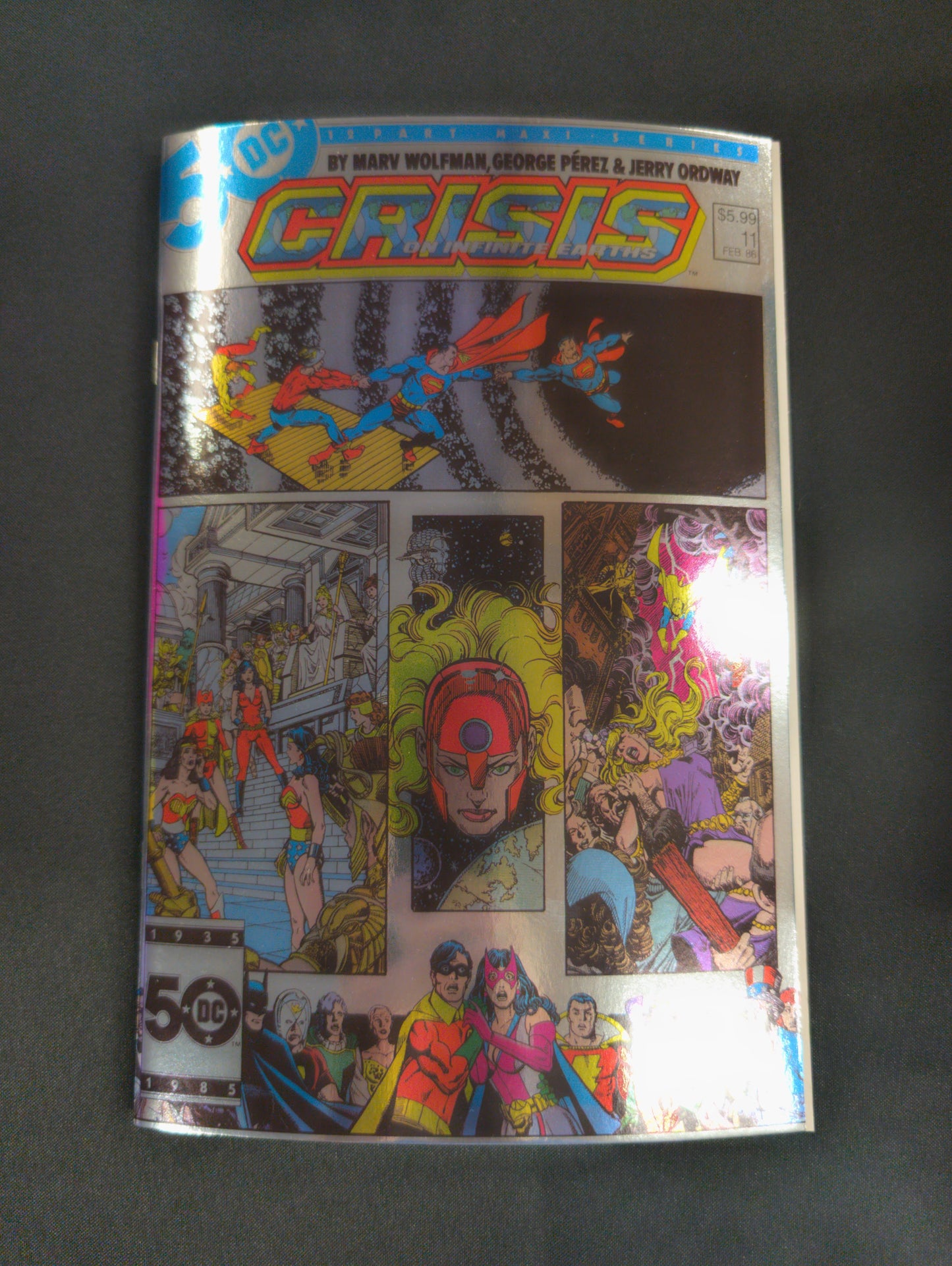 DC Crisis of Infinite Earths #11 Fascimile Foil