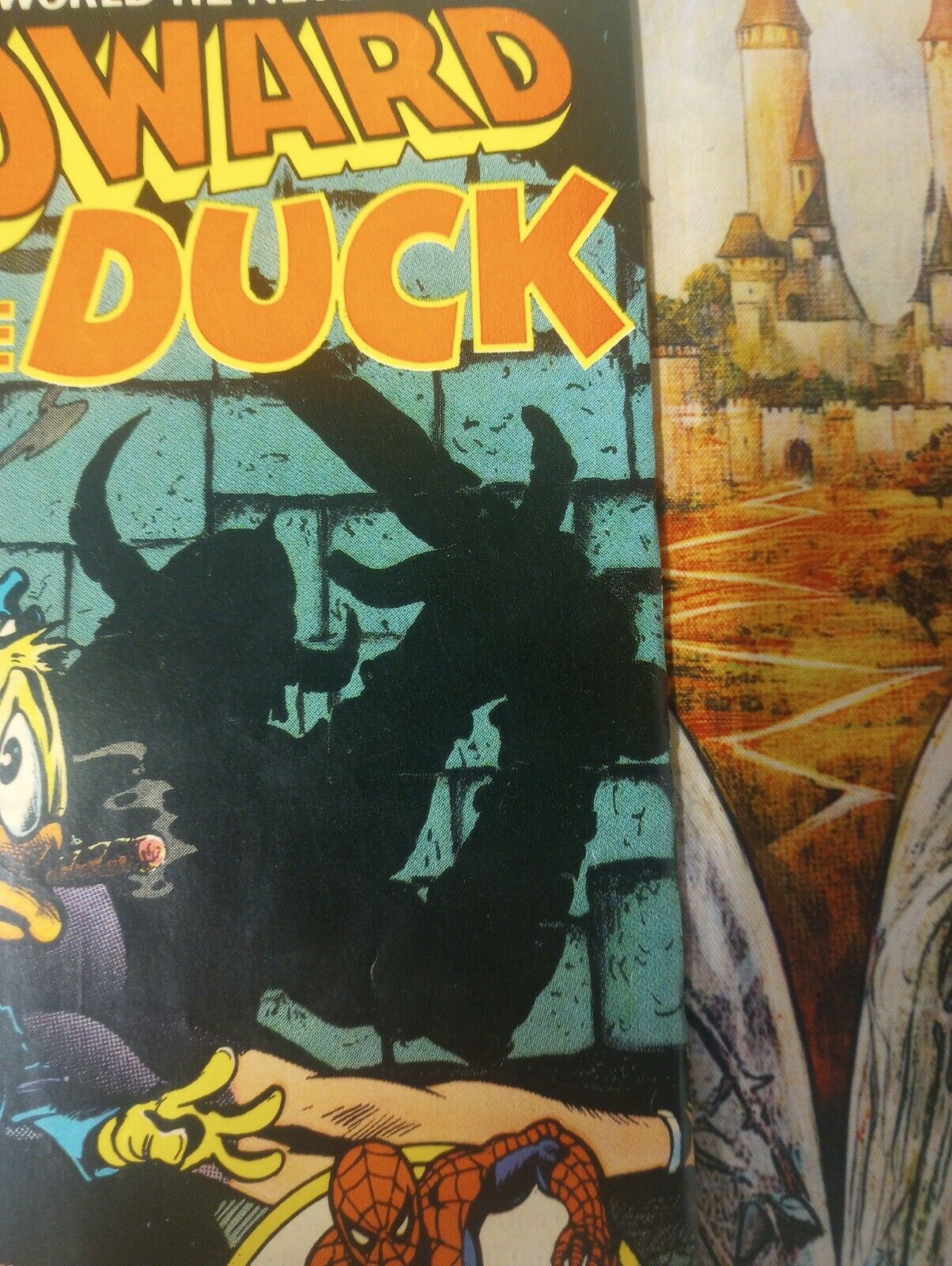 Howard the Duck #1  Frank Brunner Cover! Marvel 1976 CHECK PICTURES 