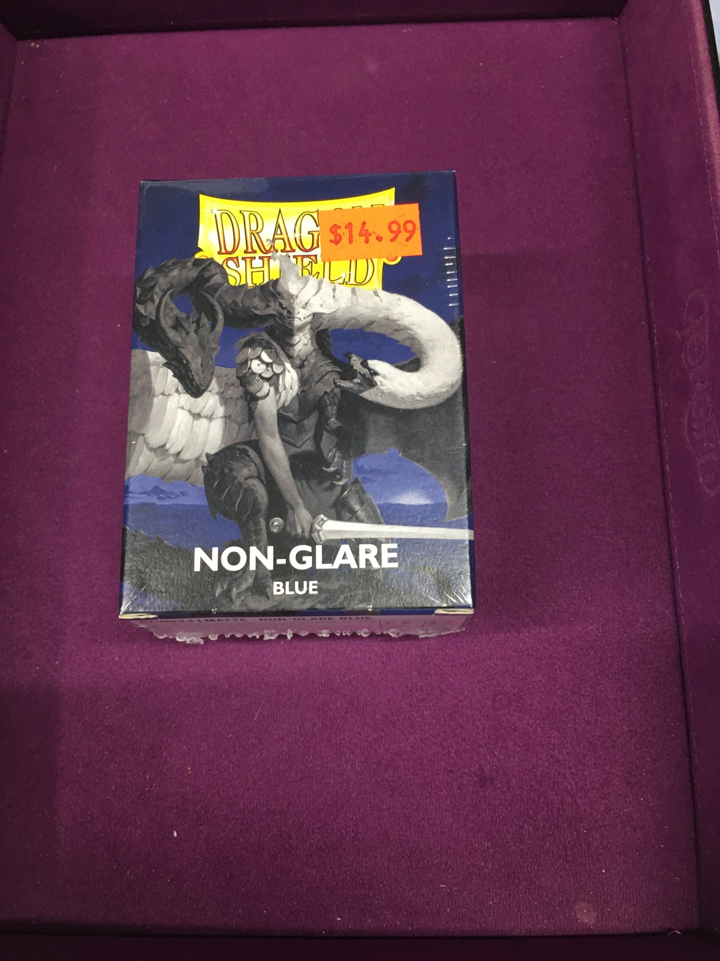 Non-Glare Blue Sleeves Dragonshield