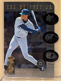 Ken Griffey Get A Grip Die-Cut /3500 1997 Donruss Leaf