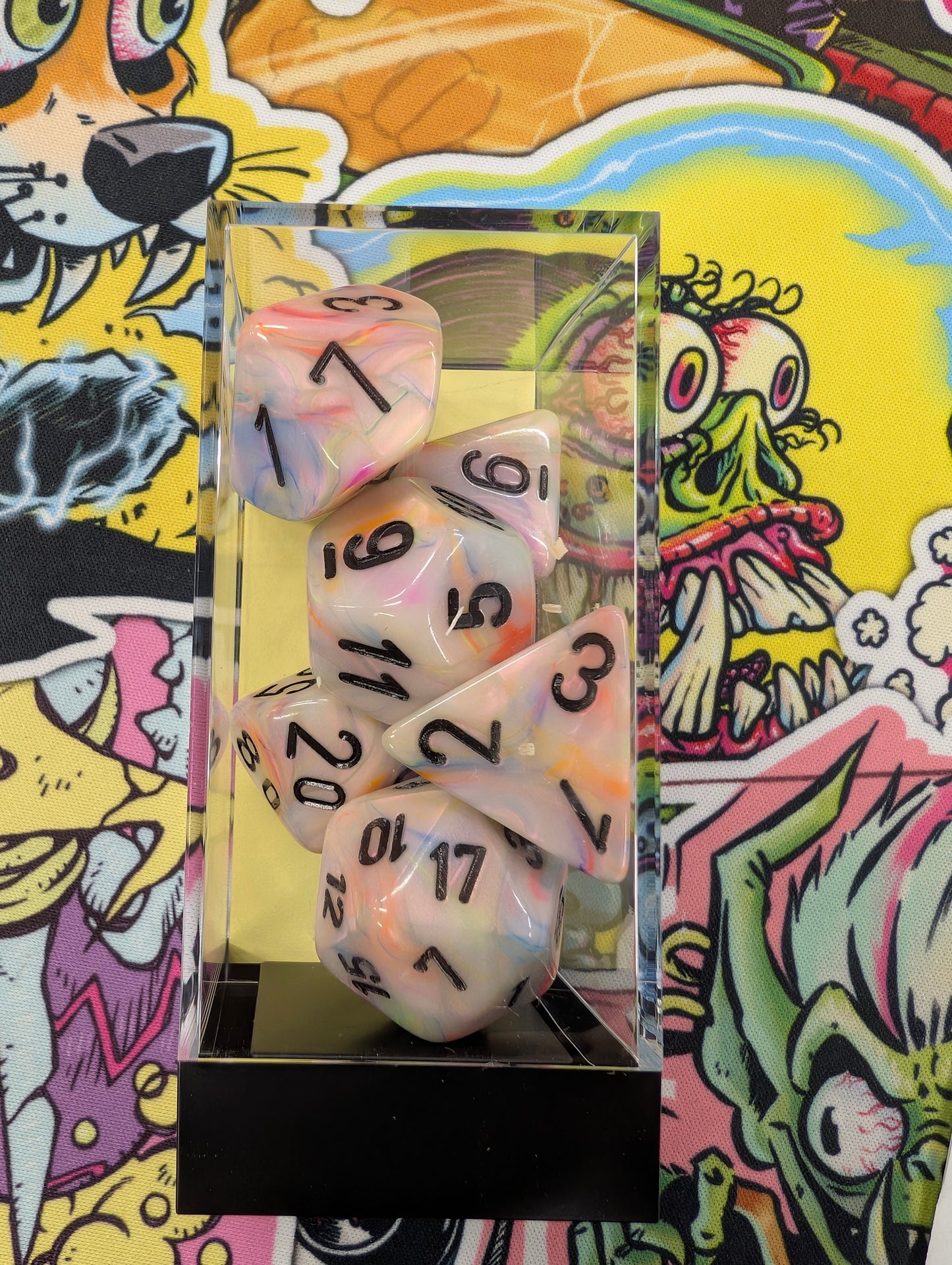 Chessex Mega-Hedral Festive Circus/Black 7-Die Set