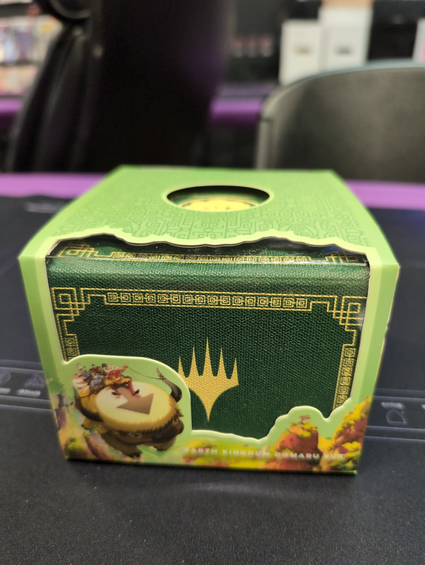 Earth Kingdom Domaru Deck Box
